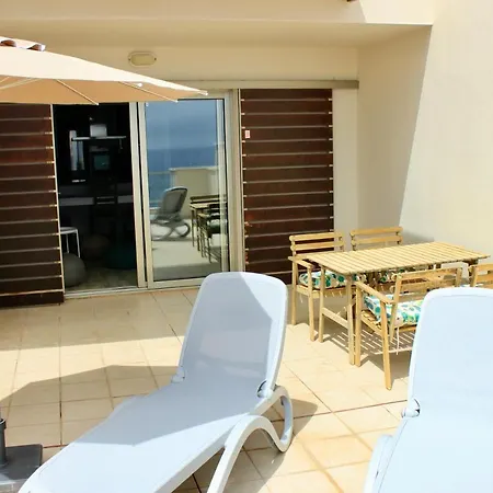 דירה 3bdr + 2bath Ocean View *