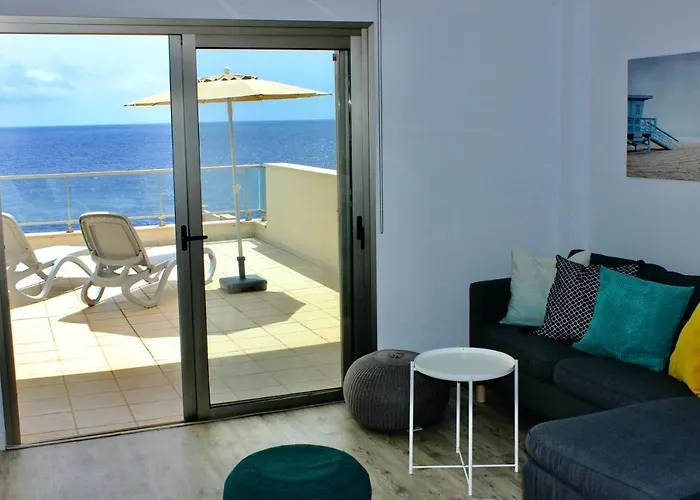 Apartment 3bdr + 2bath Ocean View