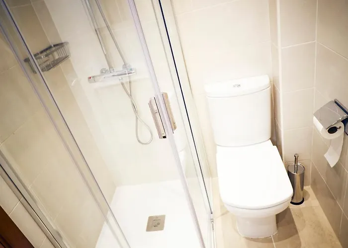 3bdr + 2bath Ocean View Apartment